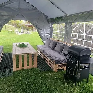 https://domek-apartament.zakopanehotels.org